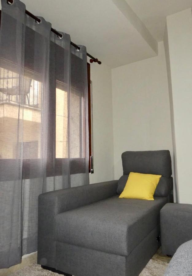 Apartament Encantador Al Centre De Vic Aptgarbi Eksteriør billede