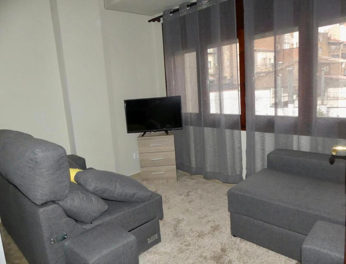 Apartament Encantador Al Centre De Vic Aptgarbi Eksteriør billede