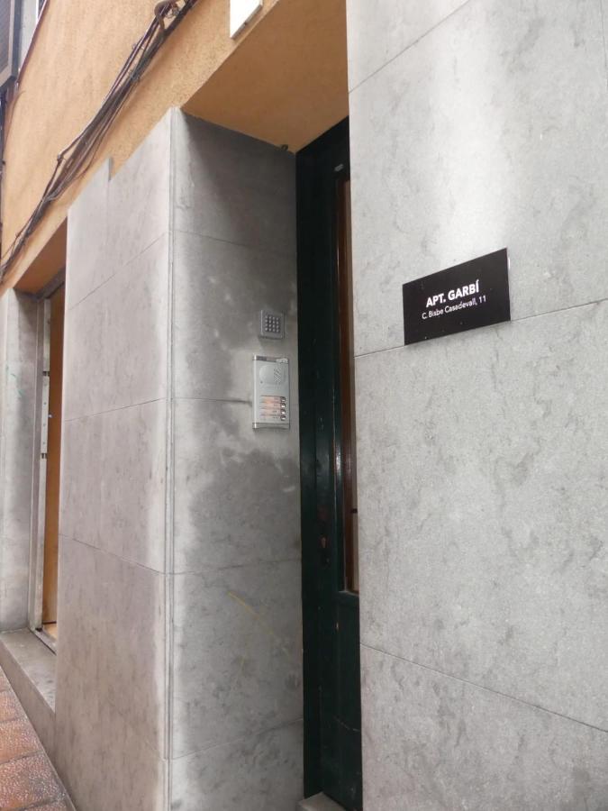 Apartament Encantador Al Centre De Vic Aptgarbi Eksteriør billede