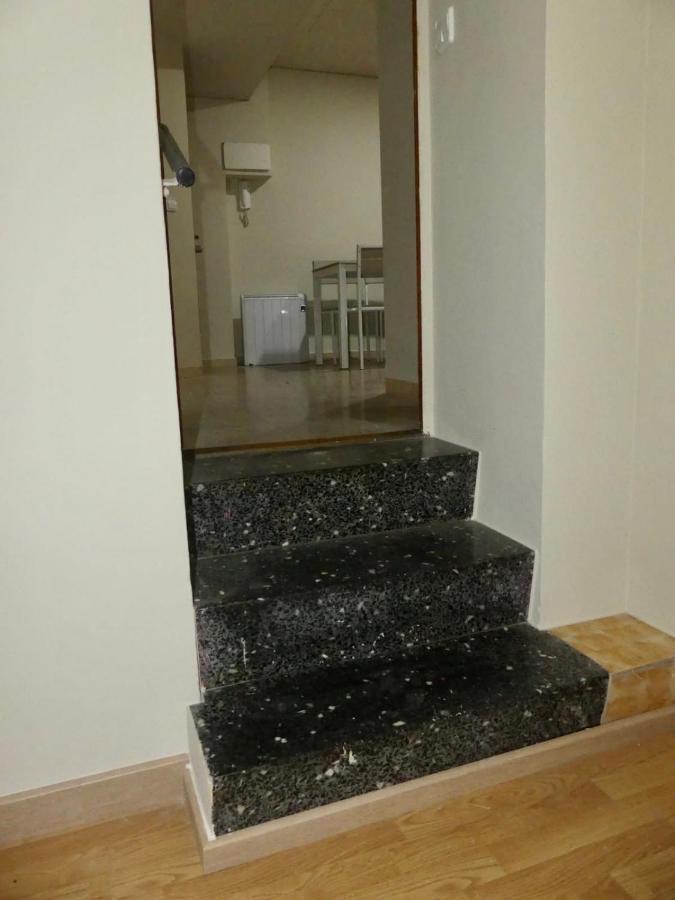 Apartament Encantador Al Centre De Vic Aptgarbi Eksteriør billede